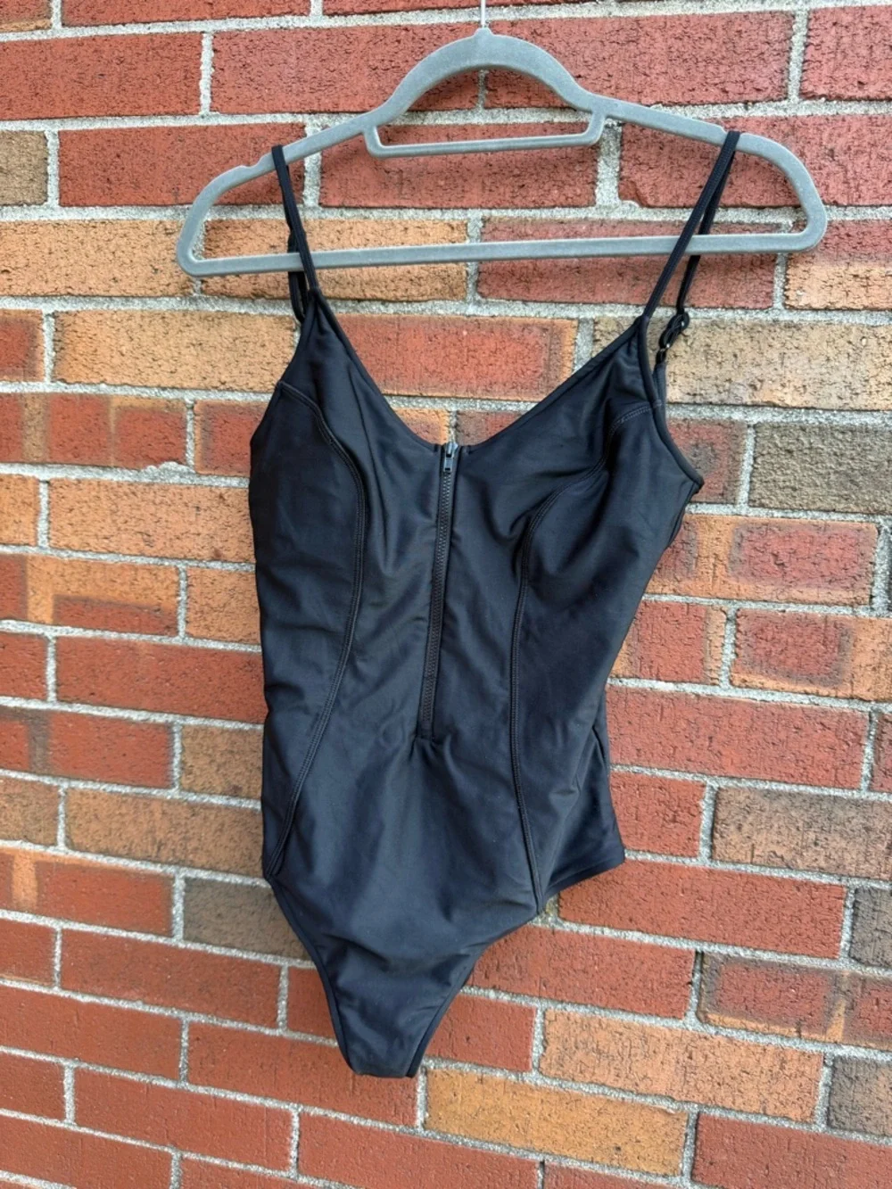 Body Glove Black Zip Front One Piece Swimsuit Medium Minimalist Bathing Suit